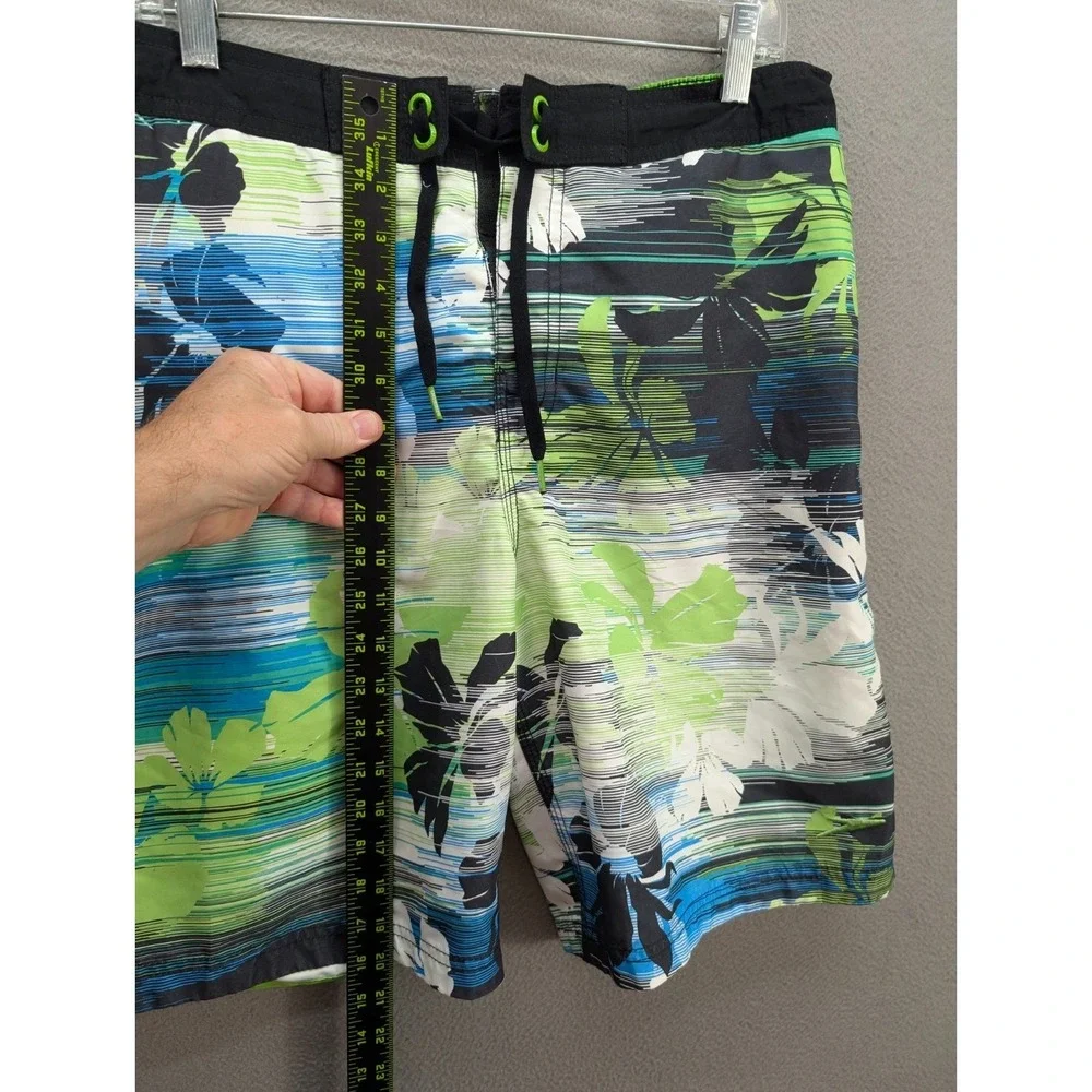 Speedo Board Shorts Men's Size M Floral Mesh Lined Swim Trunks Hawaiian Tropical
